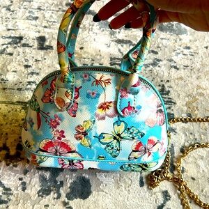Butterfly hand bag w chain